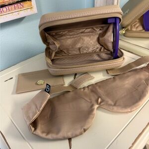 Giorgio Armani Airline Amenity Kit Pouch w Eye Mask & Card Holder